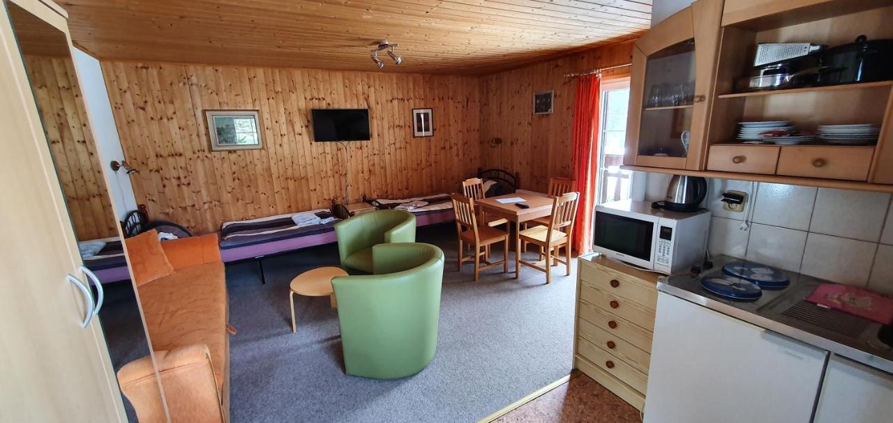 Penzion U Dvou Panu Pernink Extérieur photo