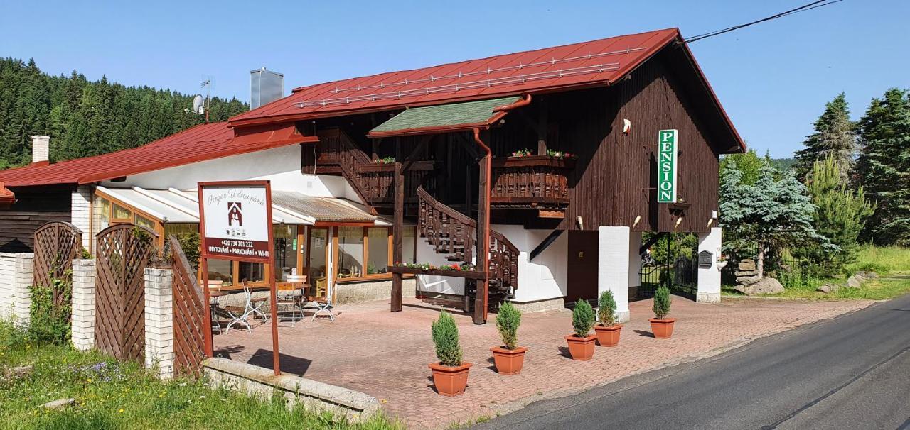 Penzion U Dvou Panu Pernink Extérieur photo